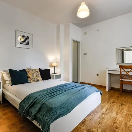 Lrs 2 In The Centar Of Apartment Zadar