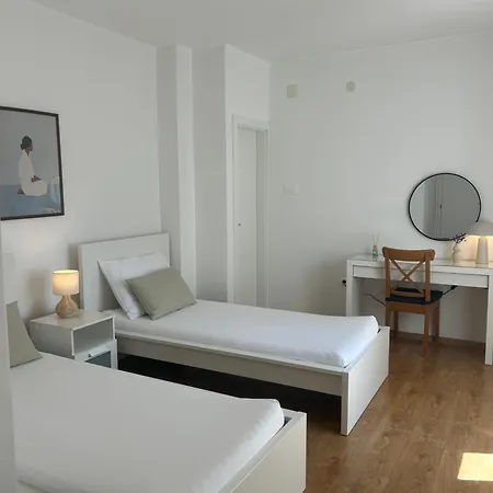 Apartment Lrs 2 In The Centar Of