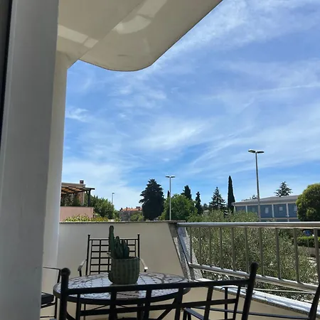 Lrs 2 In The Centar Of Apartment